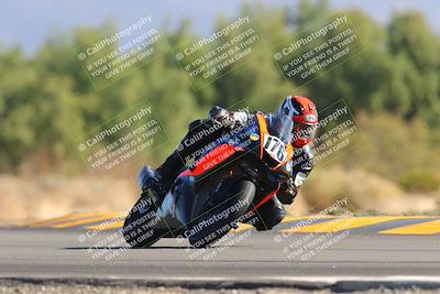 media/Nov-06-2022-SoCal Trackdays (Sun) [[208d2ccc26]]/Turn 7 Set 1 (1050am)/